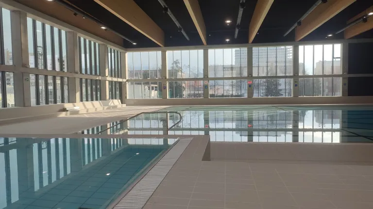 Piscina interna Piscina interna