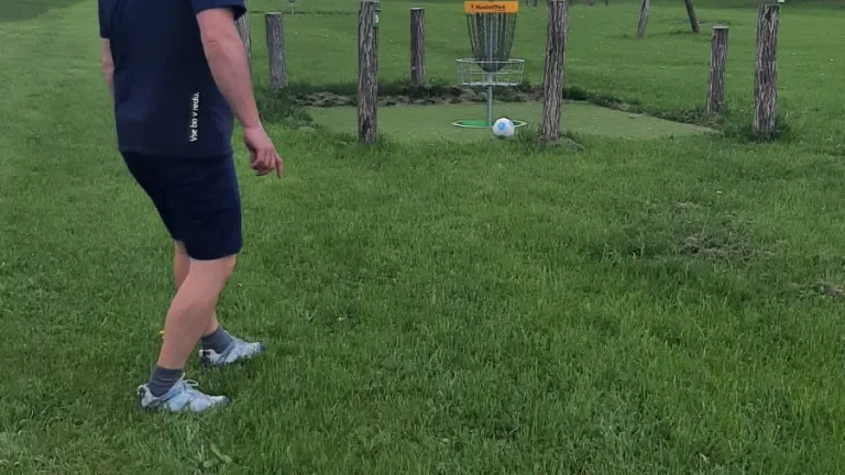 Povabilo k oddaji ponudbe za Multigolf 