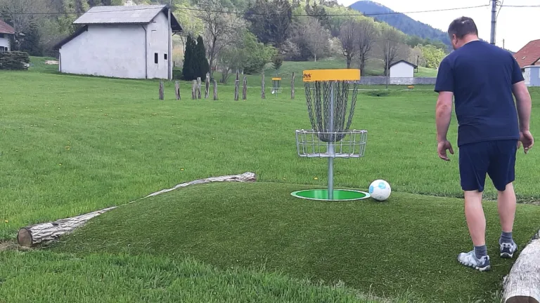 Povabilo k oddaji ponudbe za Multigolf 