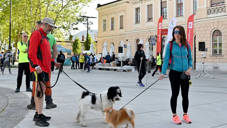 Pohod prijateljstva – 2 mesti, 1 srce