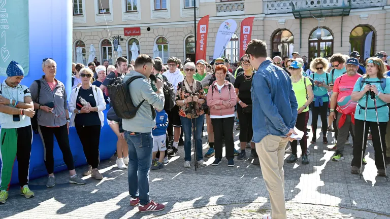 Pohod prijateljstva – 2 mesti, 1 srce