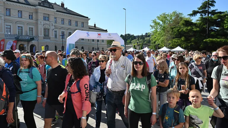 Pohod prijateljstva – 2 mesti, 1 srce