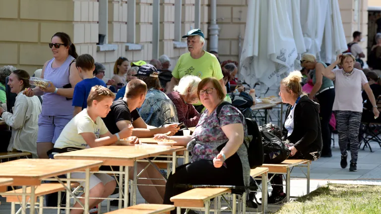 Pohod prijateljstva – 2 mesti, 1 srce