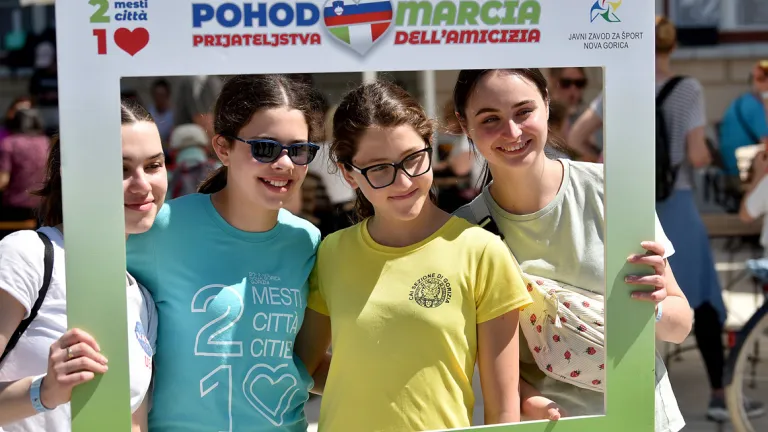 Pohod prijateljstva – 2 mesti, 1 srce